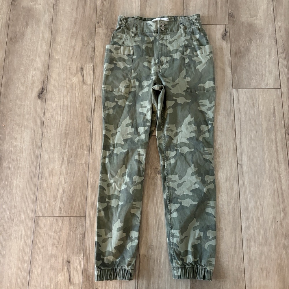 Hollister Cargo Jogger Pants Womens Size S Green Camo Ultra High Rise Skinny
